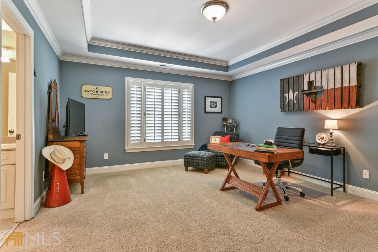 Triple Crown - Residential