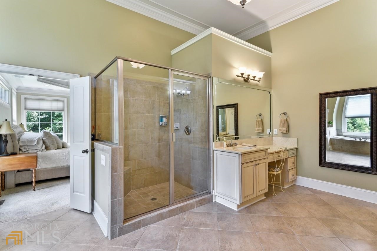 Triple Crown - Residential