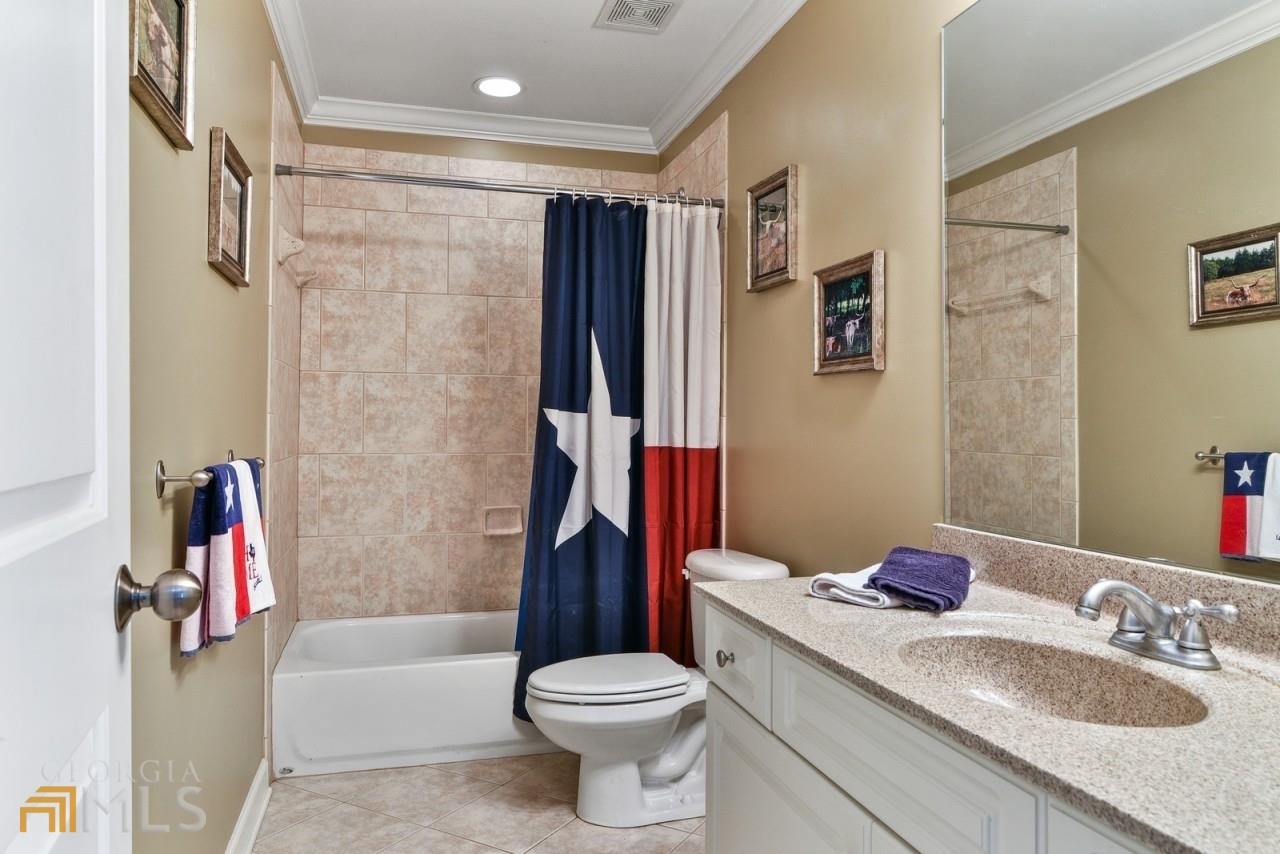 Triple Crown - Residential