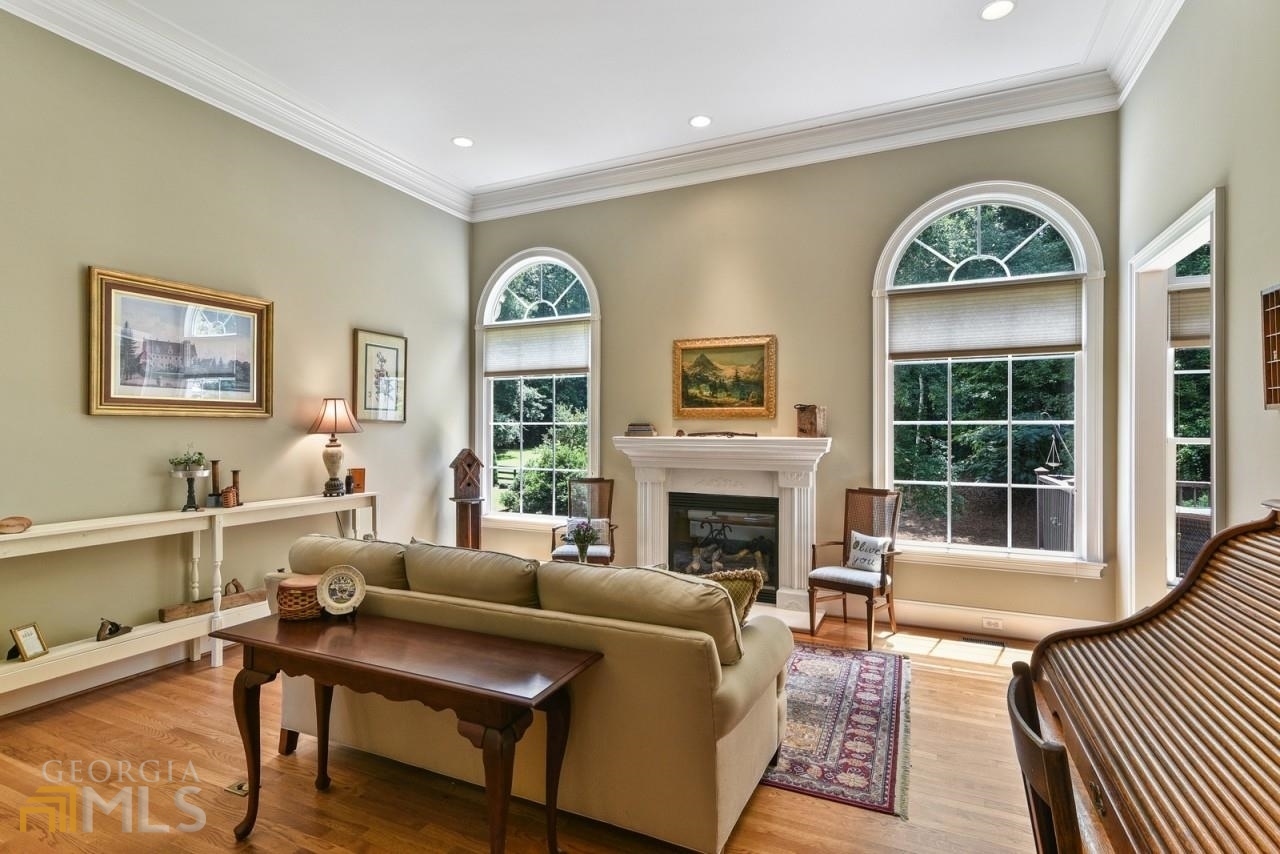 Triple Crown - Residential