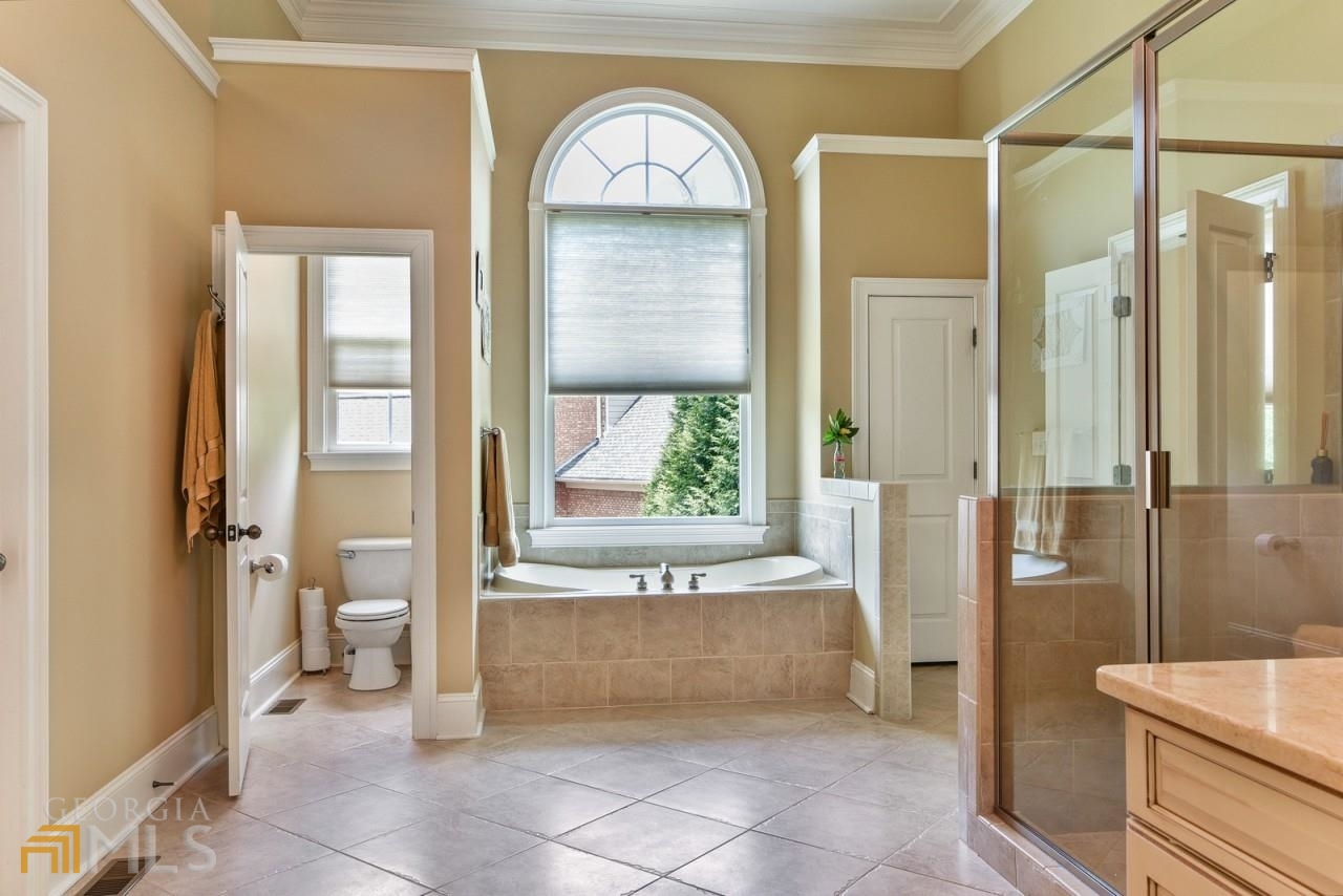 Triple Crown - Residential
