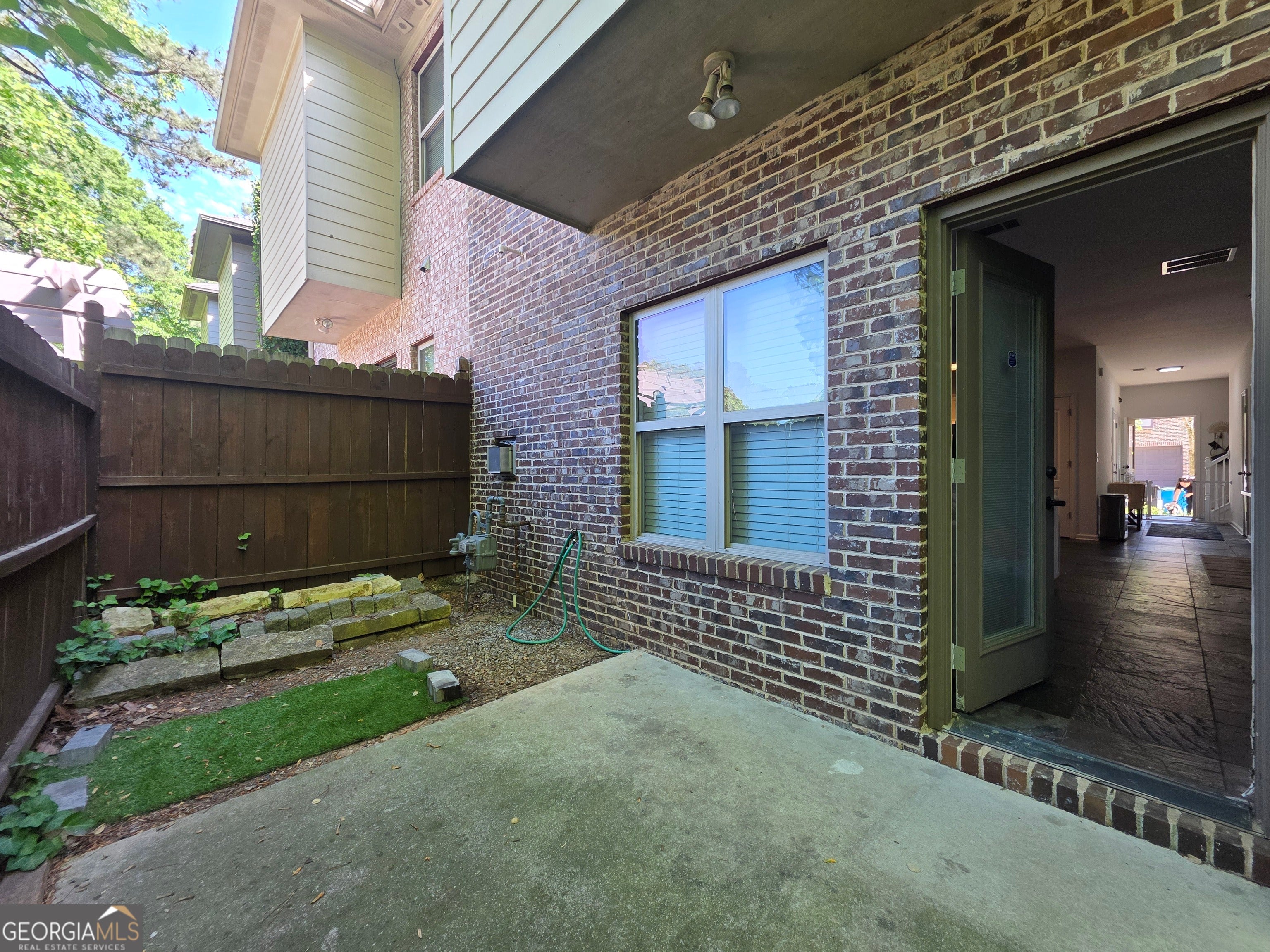 5732 Singlebriar CT