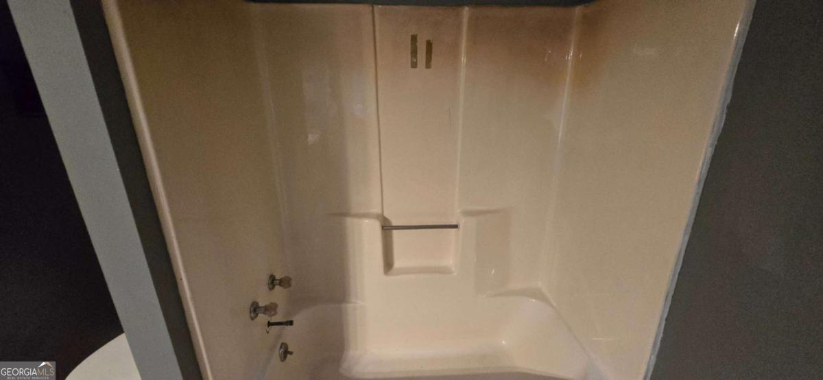 Victoria Downs - Residential