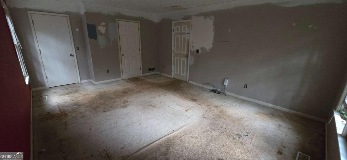 Victoria Downs - Residential