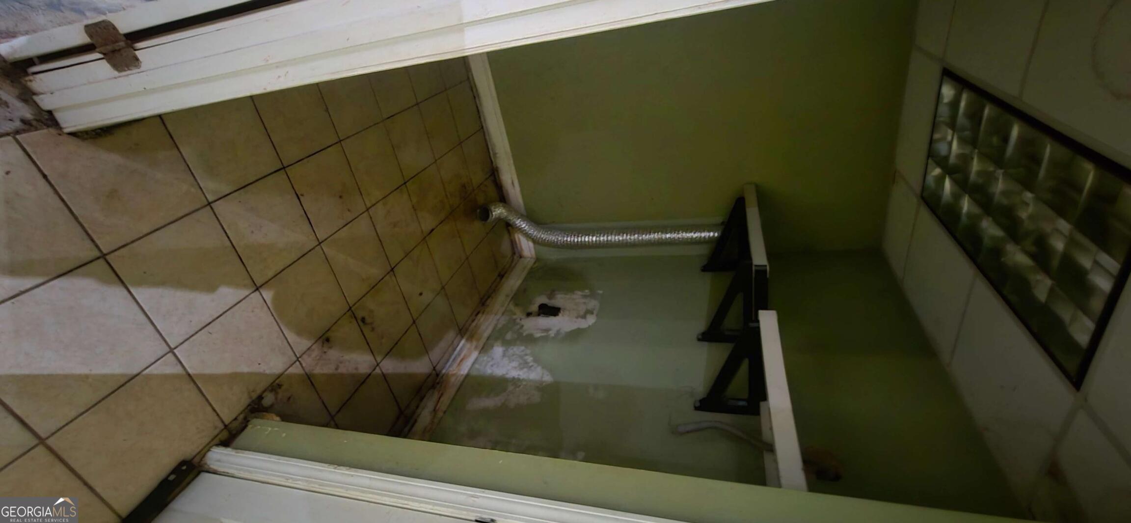 Victoria Downs - Residential