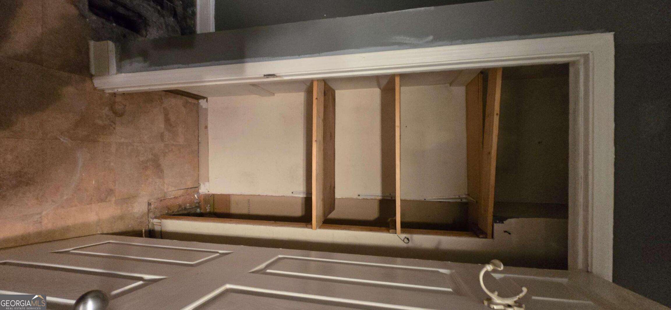 Victoria Downs - Residential