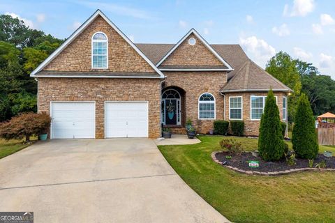 Photo of 330 Brittney Cove, Loganville, GA 30052 (MLS # 10629076)