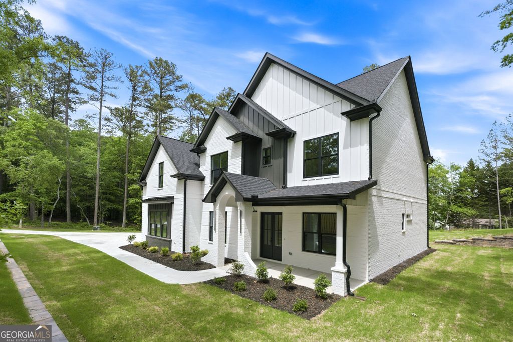 Photo of 880 Bramlett Shoals Road, Lawrenceville, GA 30045 (MLS # 10763101)