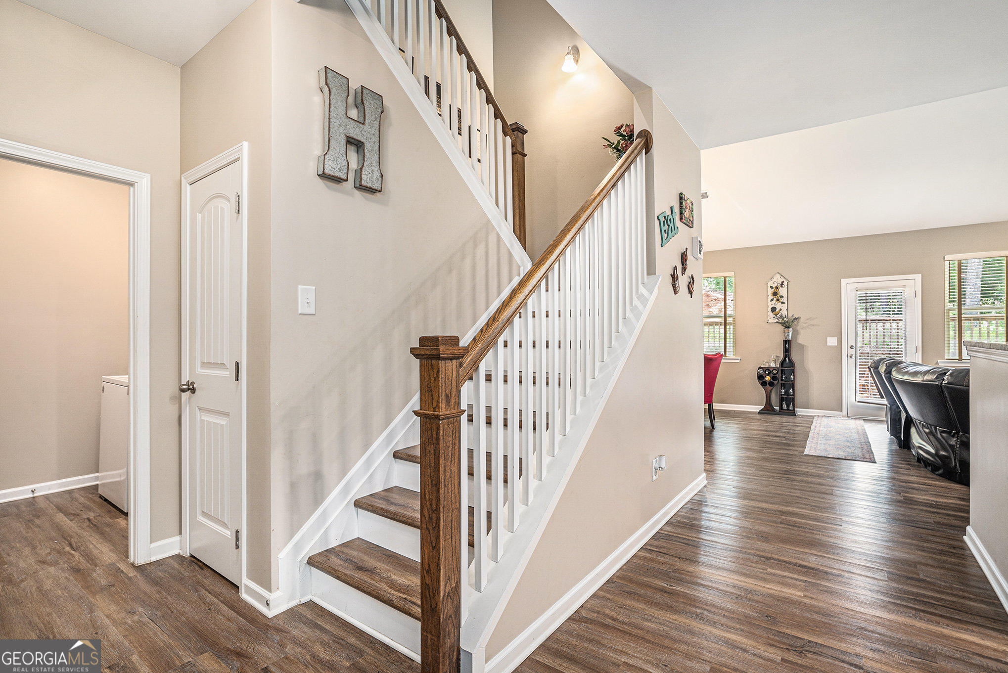 853 Brown Thrasher WAY