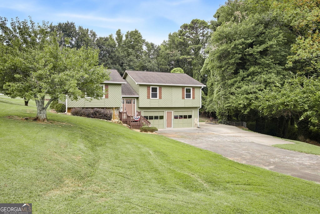 Photo of 1090 Hickory Road, Canton, GA 30115 (MLS # 10835898)