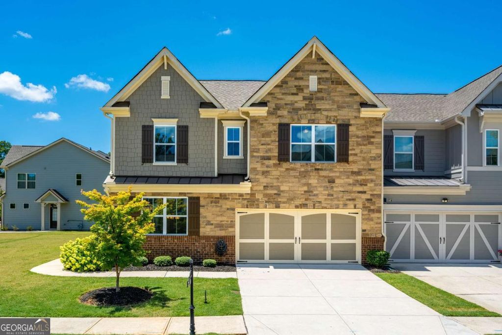 Photo of 2910 Bishopstone Way, Cumming, GA 30040 (MLS # 10632801)