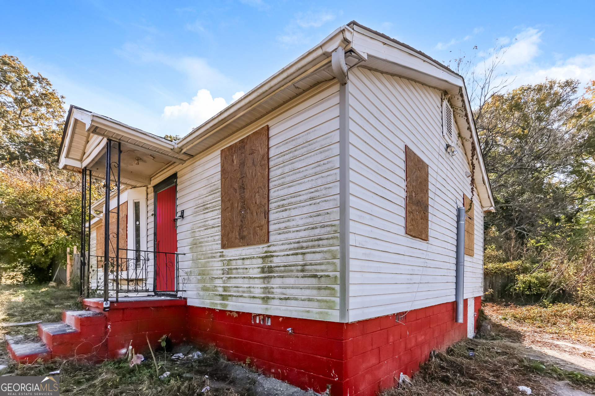 2186 Tiger Flowers DR NW