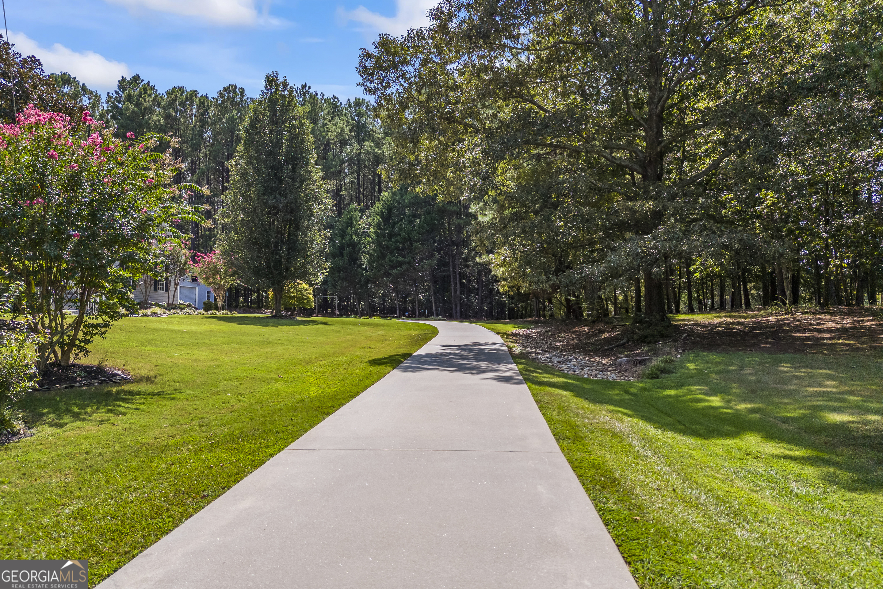 Lavonia, Georgia 30553, United States, 5 Bedrooms Bedrooms, ,3 BathroomsBathrooms,Residential,Active,44258