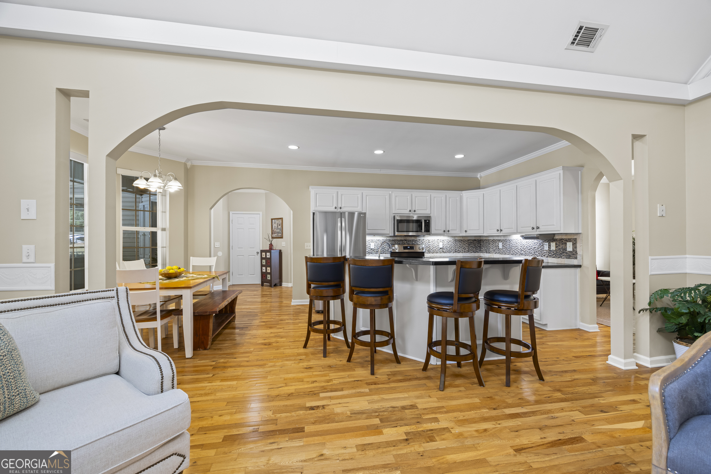 Lavonia, Georgia 30553, United States, 5 Bedrooms Bedrooms, ,3 BathroomsBathrooms,Residential,Active,44258