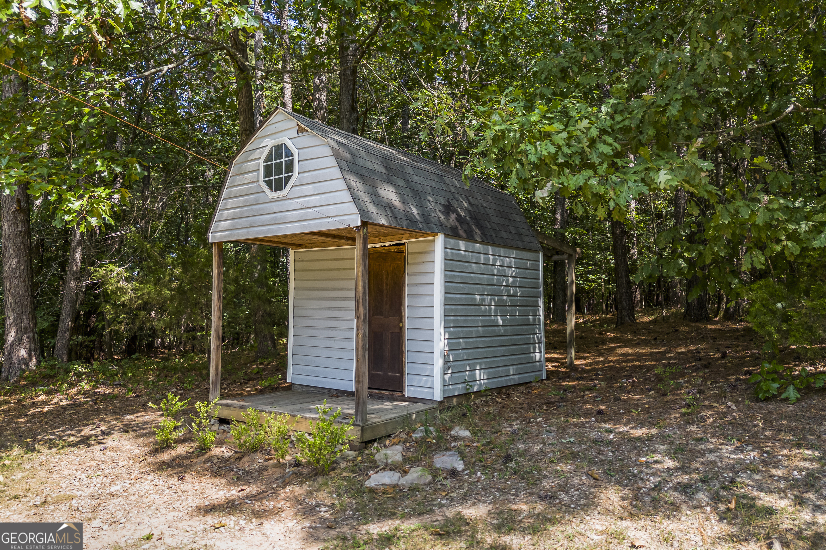 Lavonia, Georgia 30553, United States, 5 Bedrooms Bedrooms, ,3 BathroomsBathrooms,Residential,Active,44258