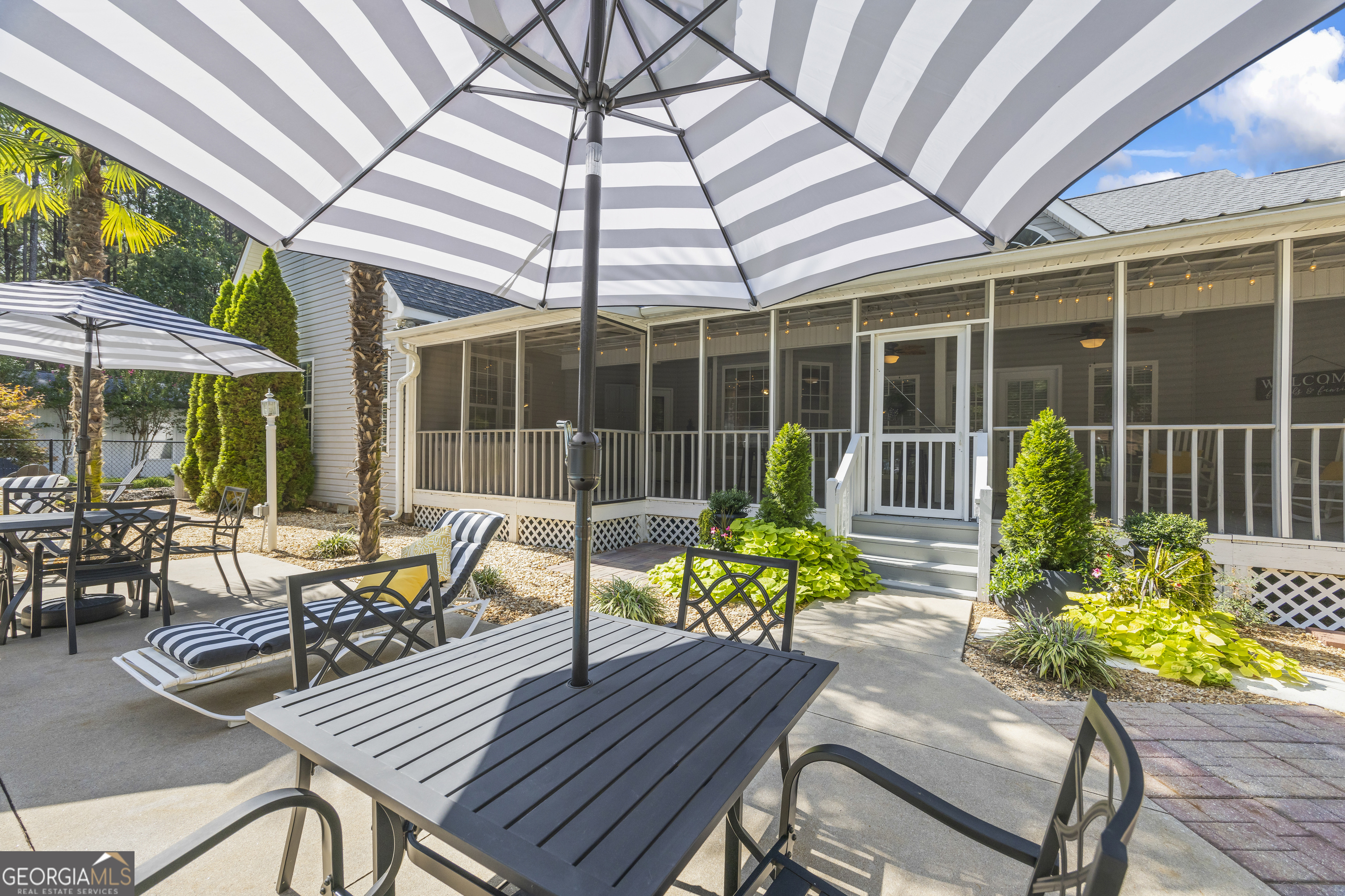 Lavonia, Georgia 30553, United States, 5 Bedrooms Bedrooms, ,3 BathroomsBathrooms,Residential,Active,44258