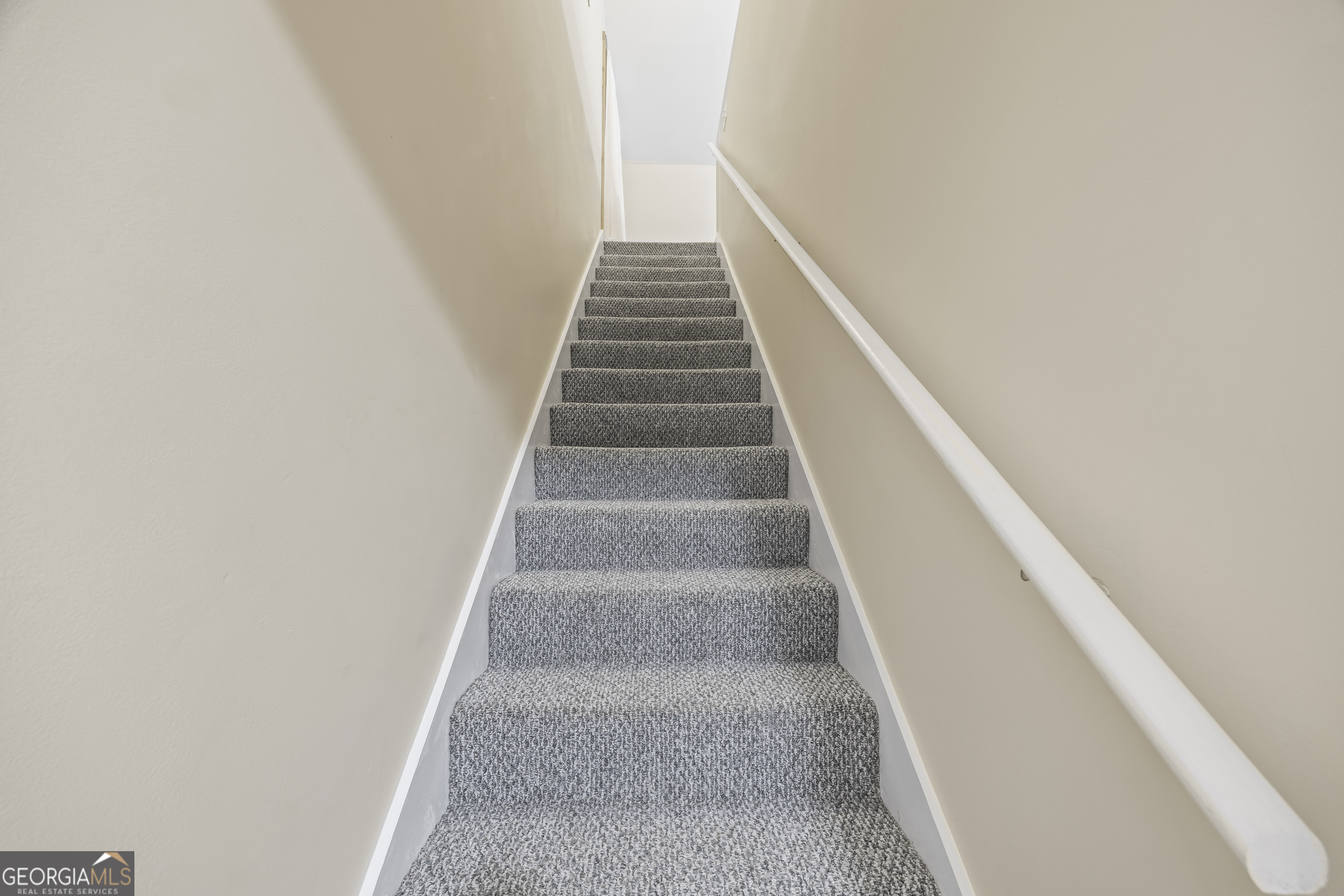 Lavonia, Georgia 30553, United States, 5 Bedrooms Bedrooms, ,3 BathroomsBathrooms,Residential,Active,44258