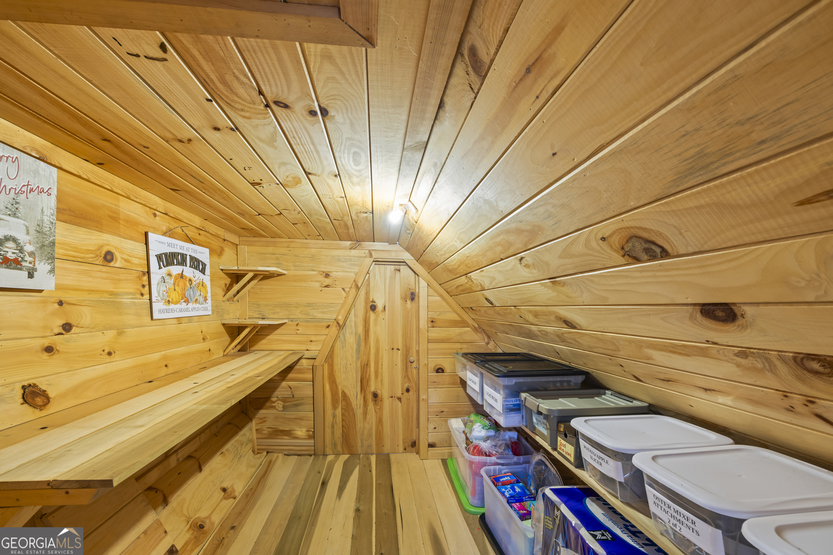 Lavonia, Georgia 30553, United States, 5 Bedrooms Bedrooms, ,3 BathroomsBathrooms,Residential,Active,44258