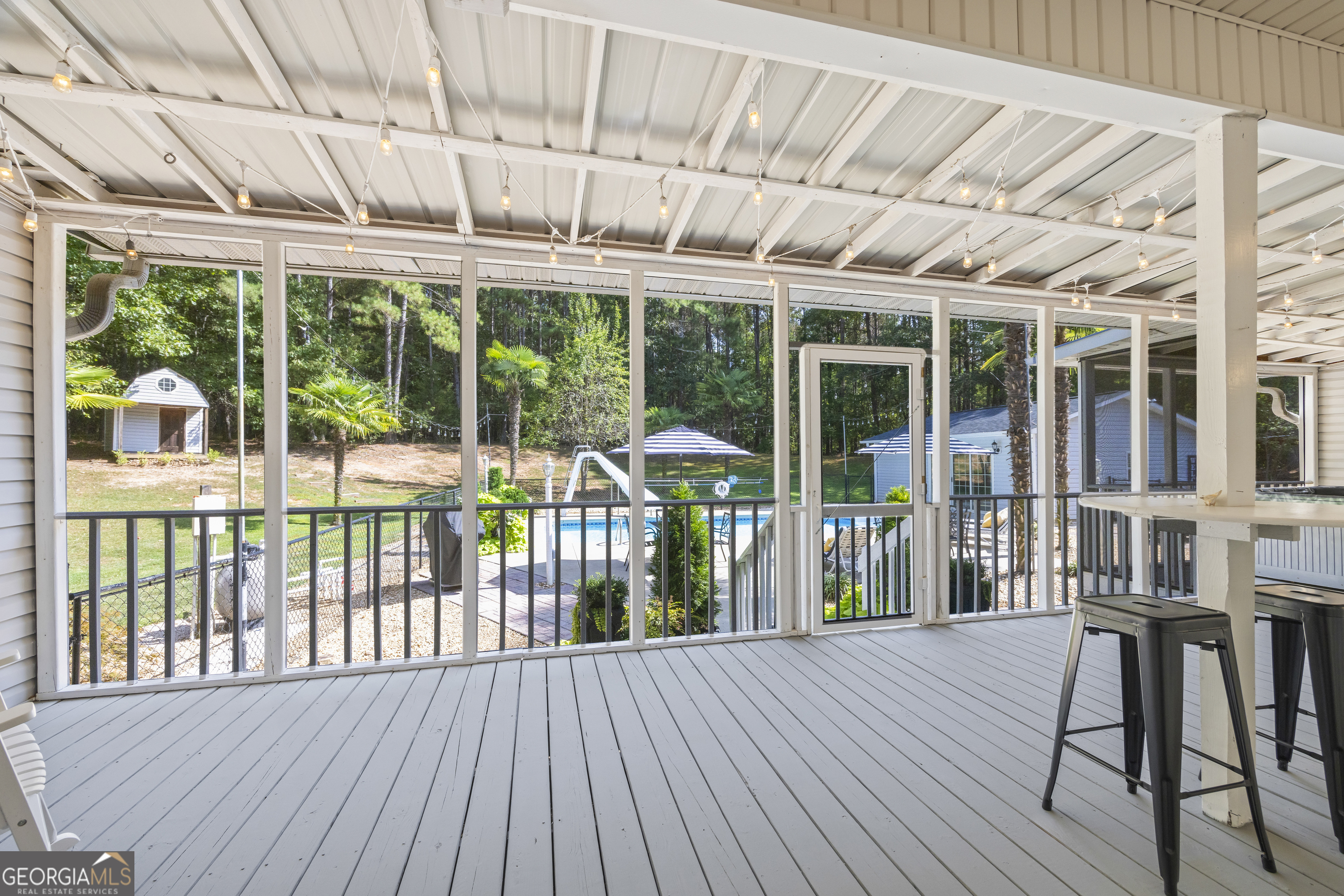 Lavonia, Georgia 30553, United States, 5 Bedrooms Bedrooms, ,3 BathroomsBathrooms,Residential,Active,44258