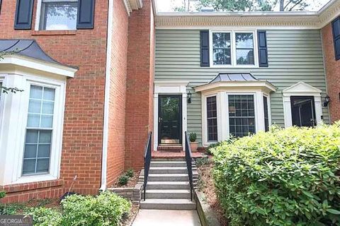 4 Mount Vernon CIR Atlanta GA 30338