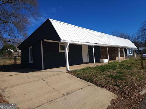 Photo of 31 E 16th Street SW, Rome, GA 30161 (MLS # 10542126)