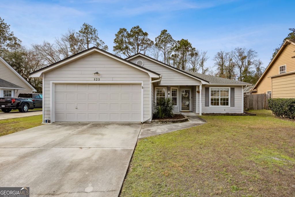 Photo of 523 Lake Jordan Boulevard W, Kingsland, GA 31548 (MLS # 10677999)