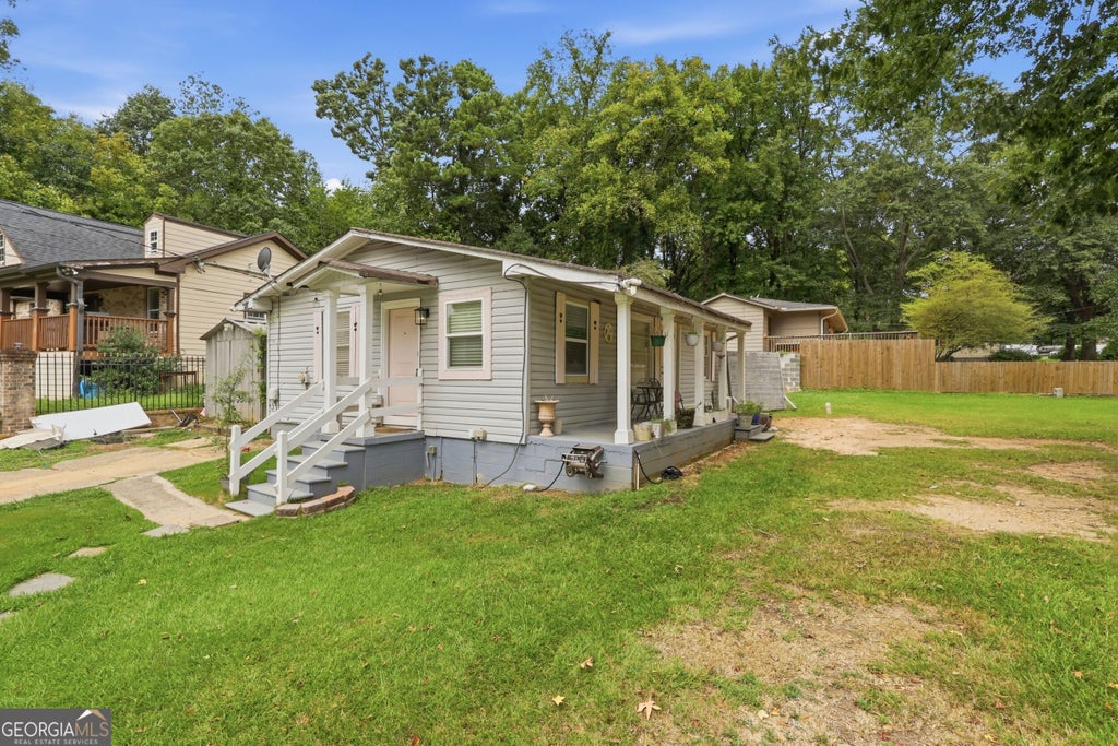 Photo of 135 N Woodland Drive, Atlanta, GA 30340 (MLS # 10841723)