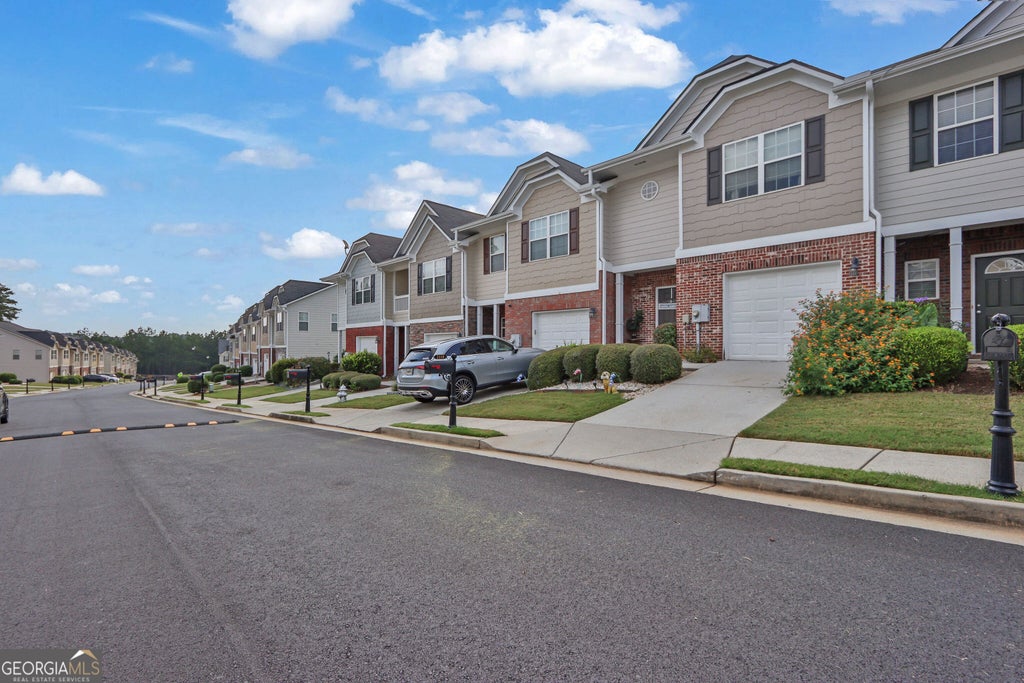 Photo of 2118 Burns View Lane, Lawrenceville, GA 30044 (MLS # 10876647)
