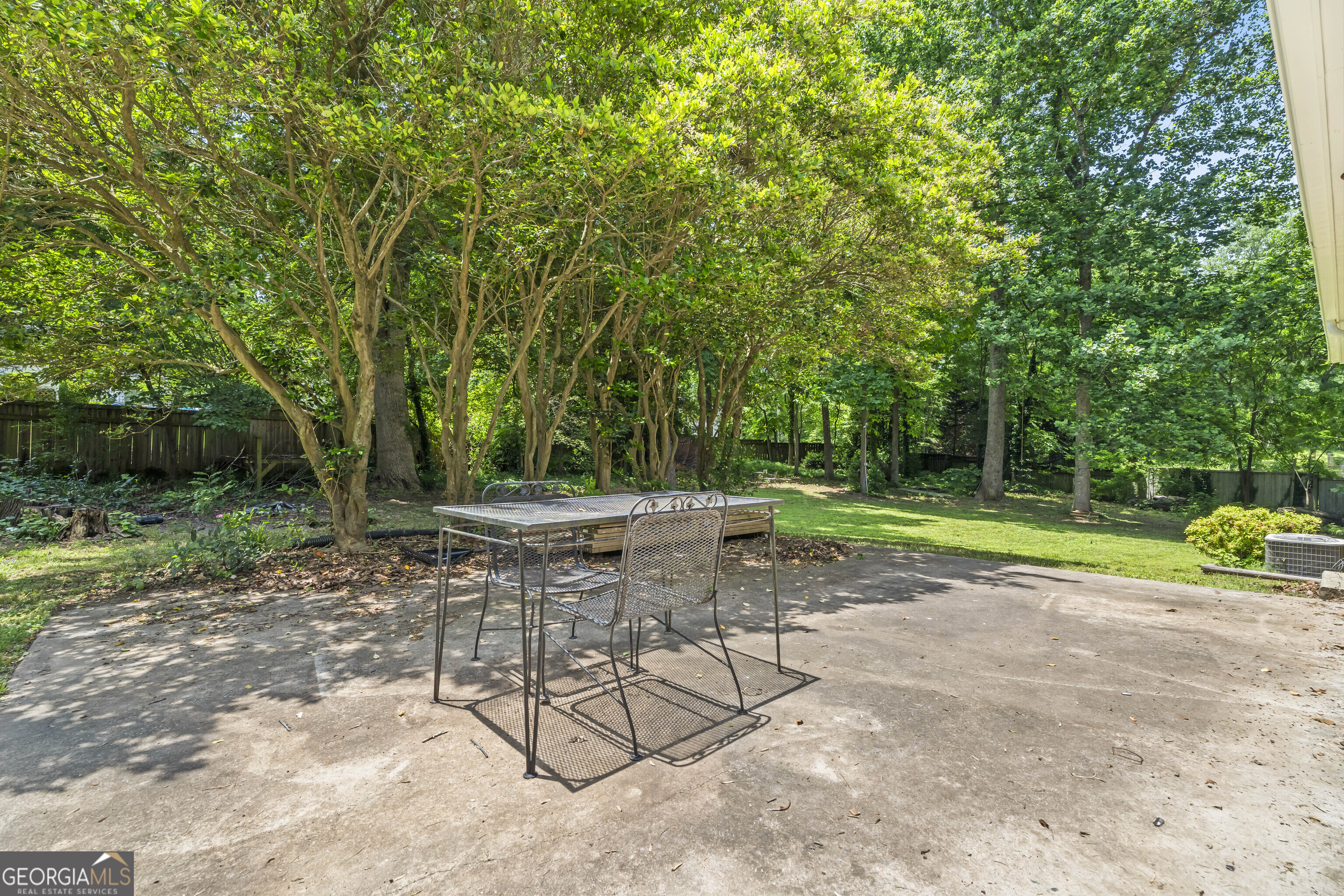 Pioneer Woods - Residential