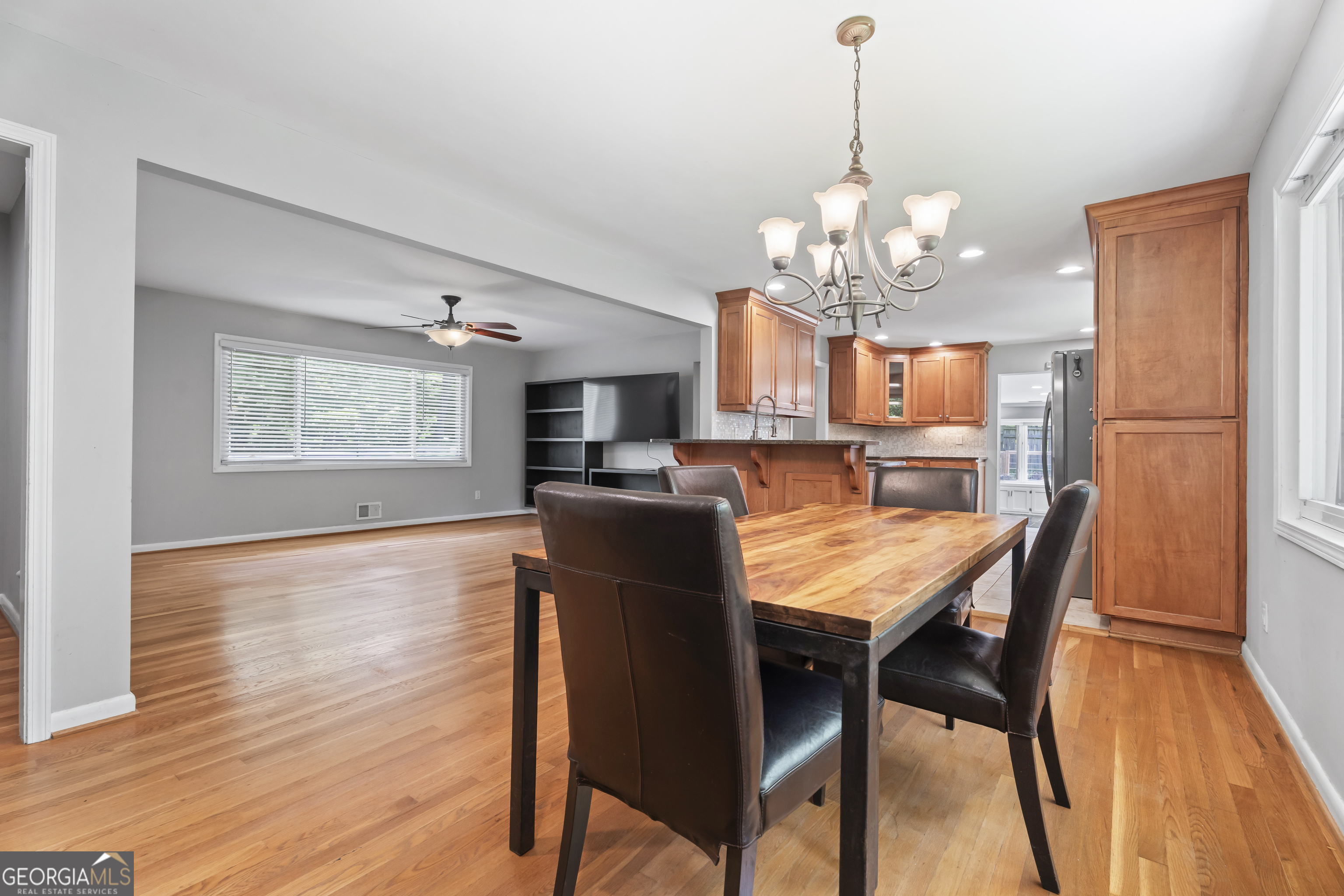 Pioneer Woods - Residential