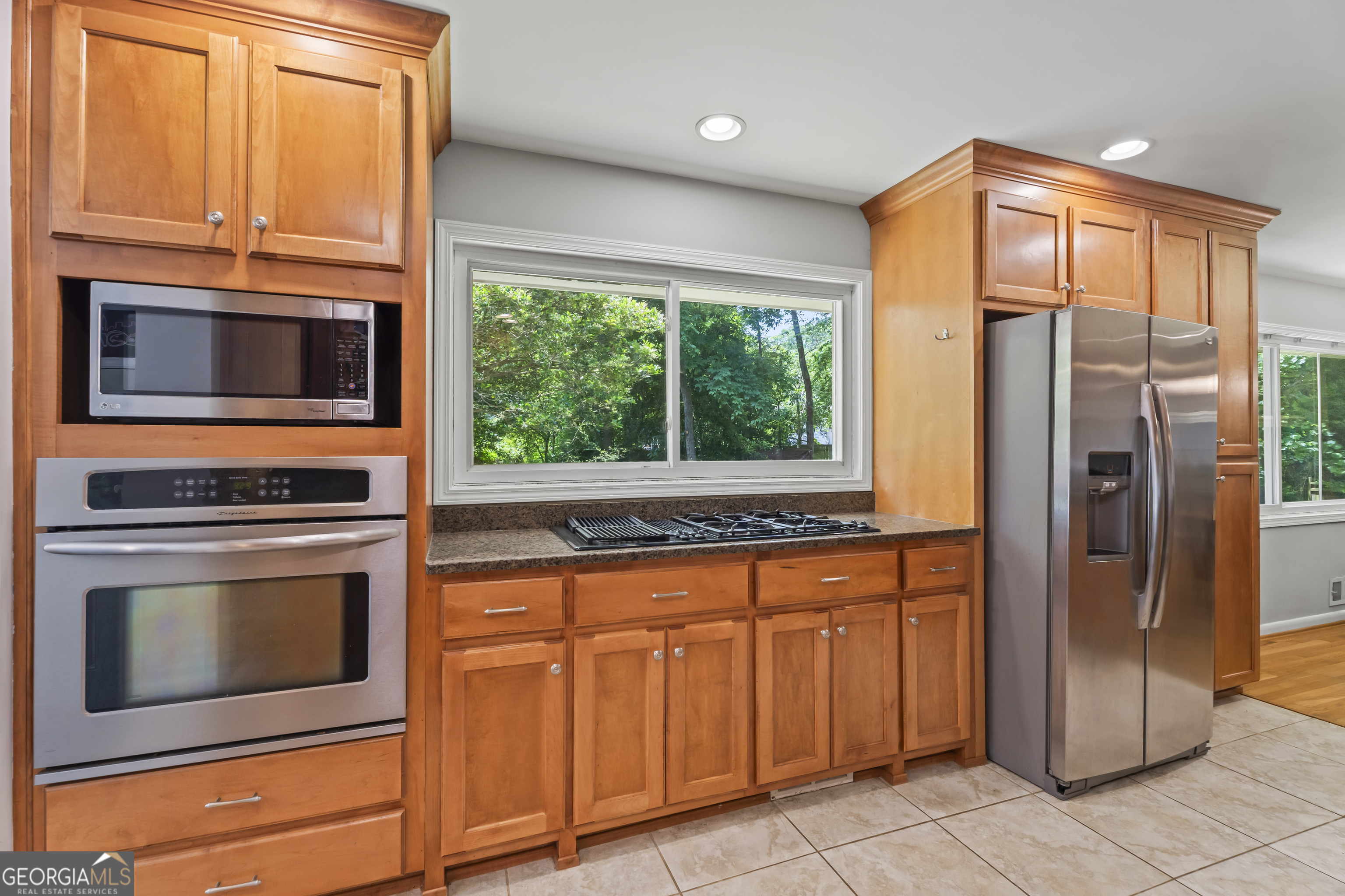 Pioneer Woods - Residential