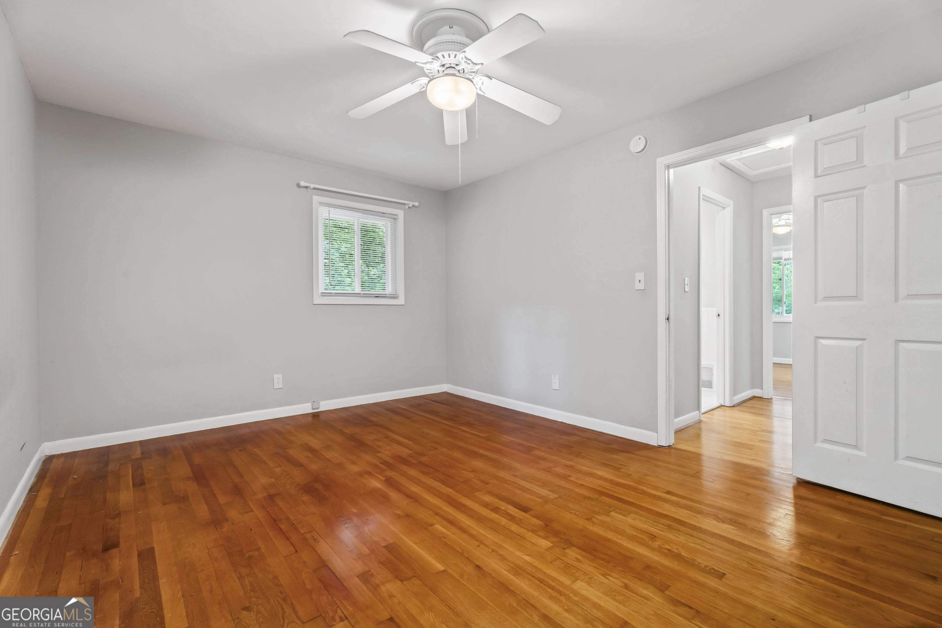 Pioneer Woods - Residential