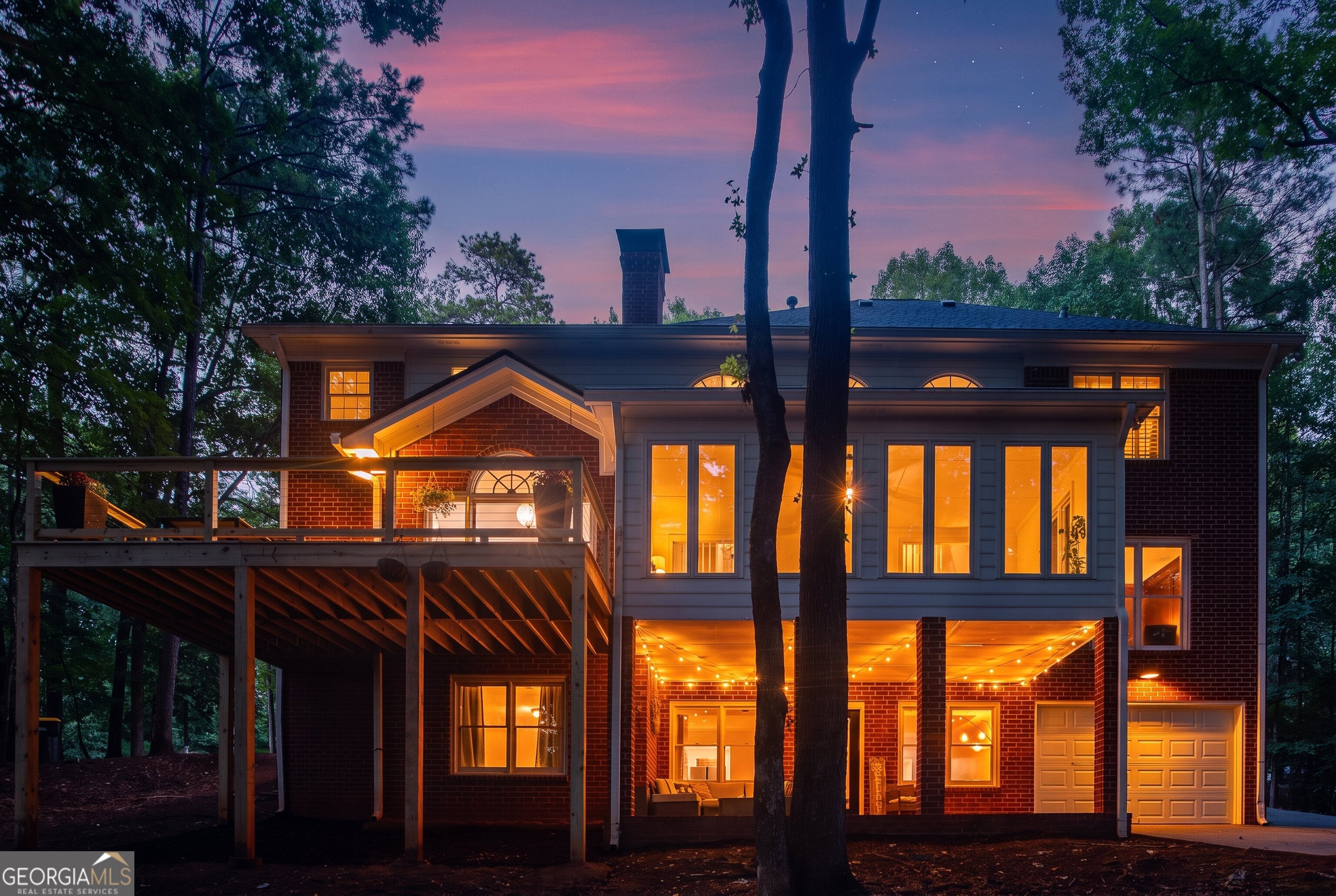 1001 Mickleton LN