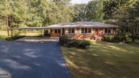 3347 Skyview DR Lithia Springs GA 30122