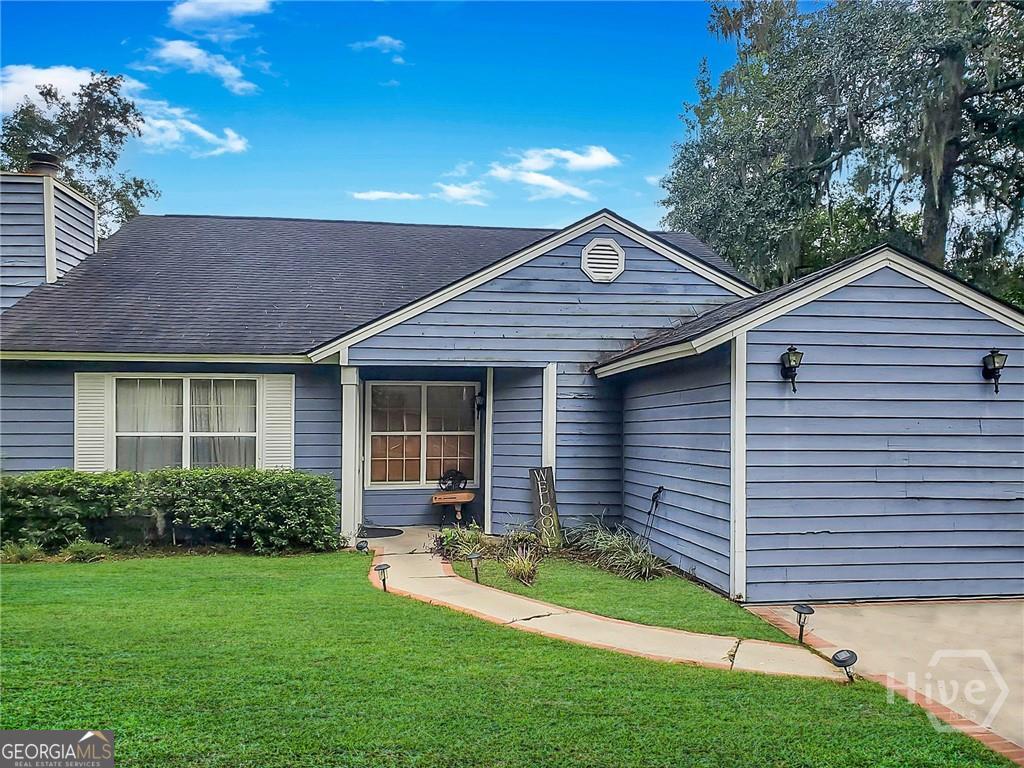 1 E White Hawthorne DR