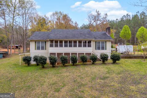 1718 Esco RD Danielsville GA 30633