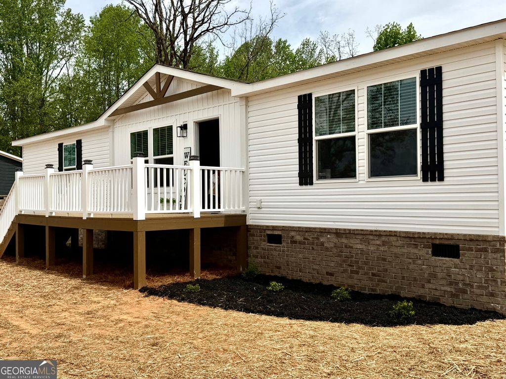 Photo of 2852 Hollywood Church RD, Clarkesville, GA 30523 (MLS # 10731409)