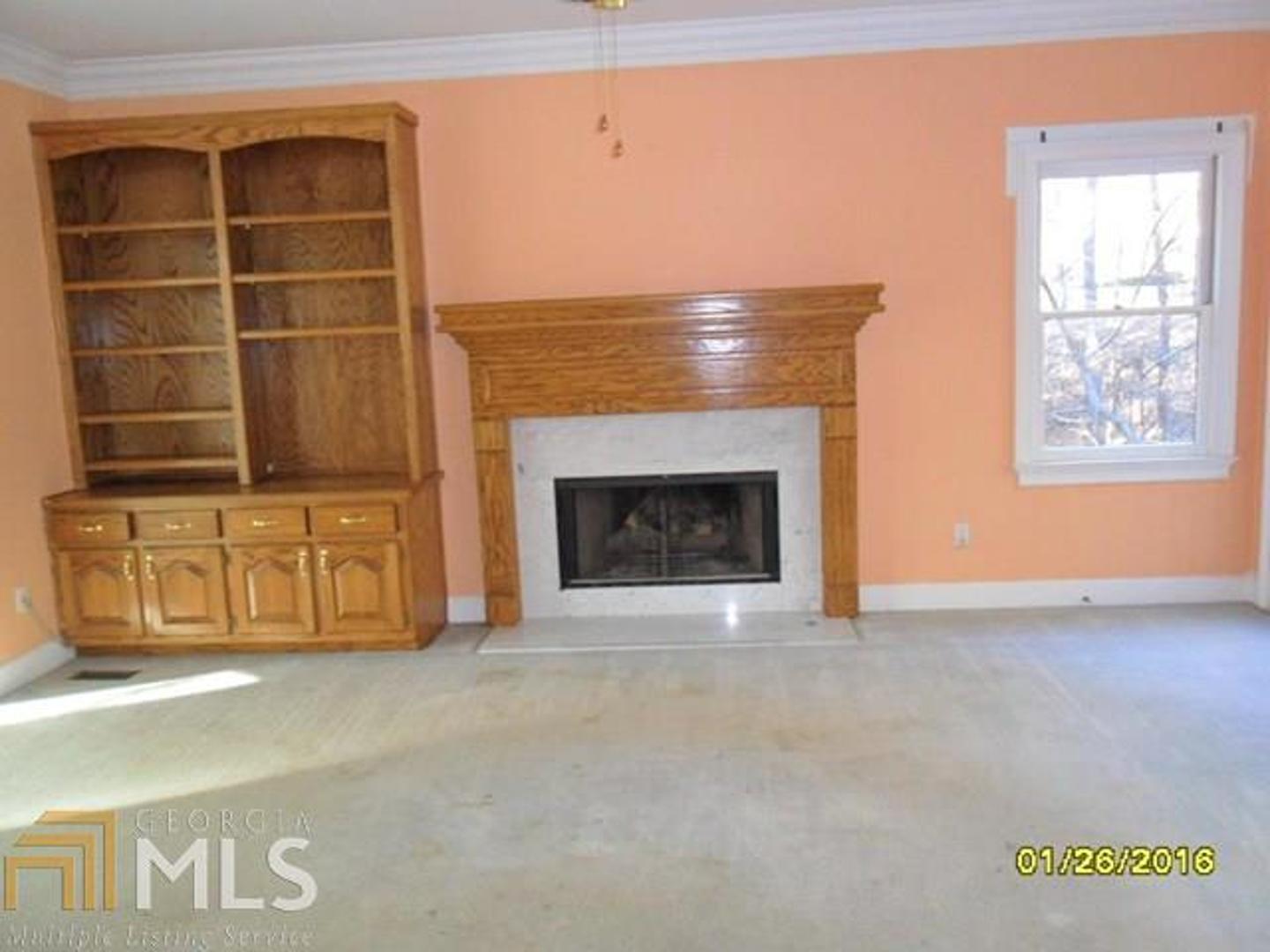 Holly Springs - Residential
