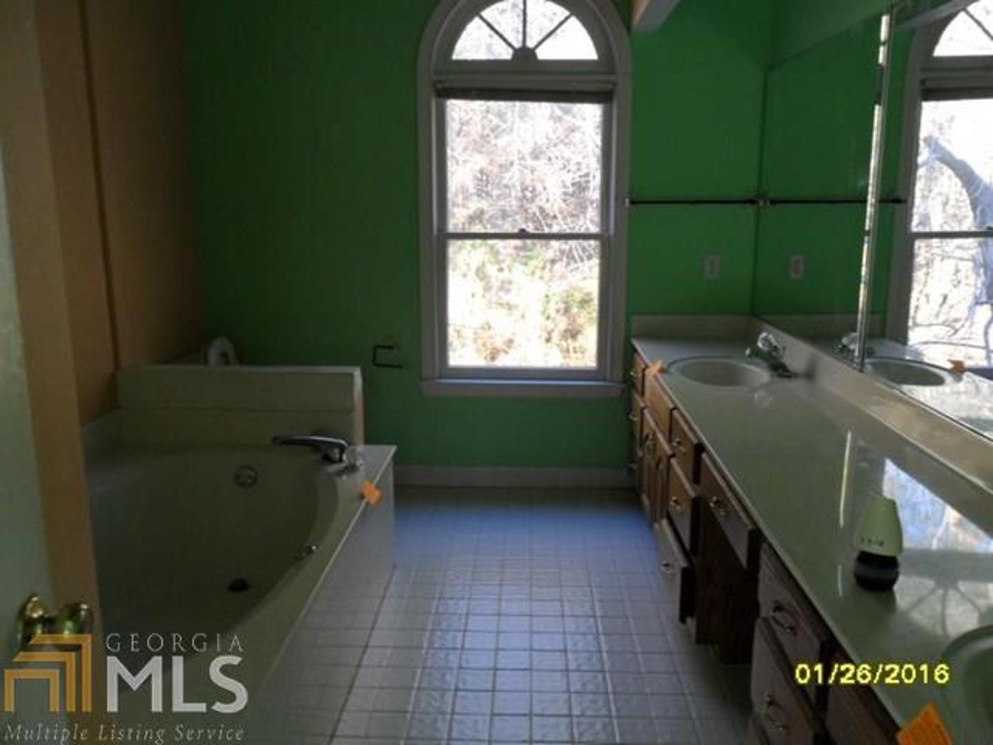 Holly Springs - Residential