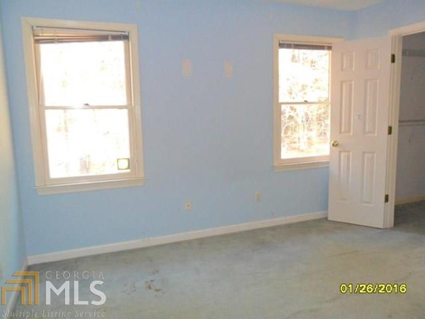 Holly Springs - Residential