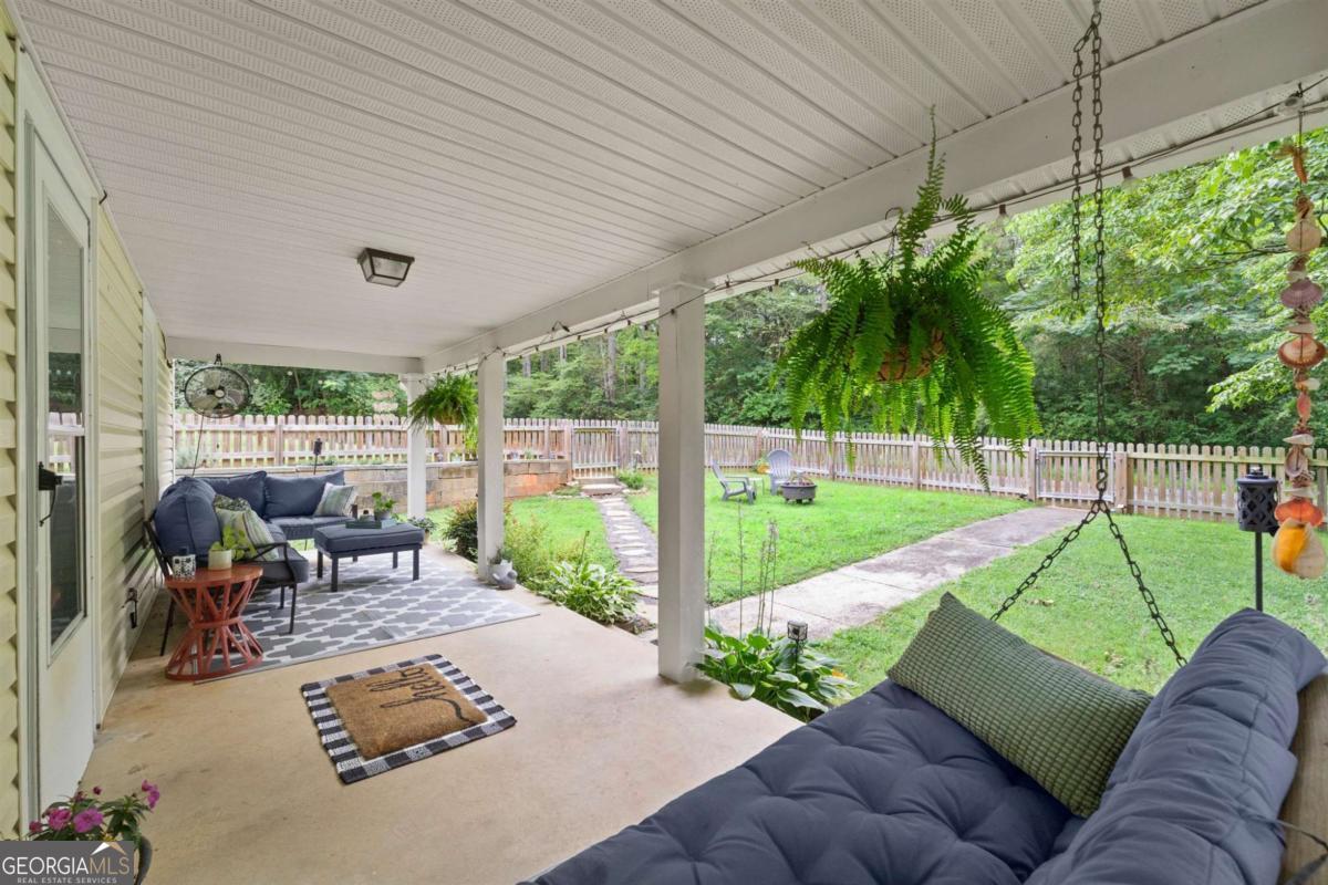 94 Brendanna LN