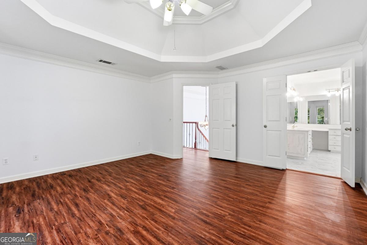 Hamptons Grant - Residential