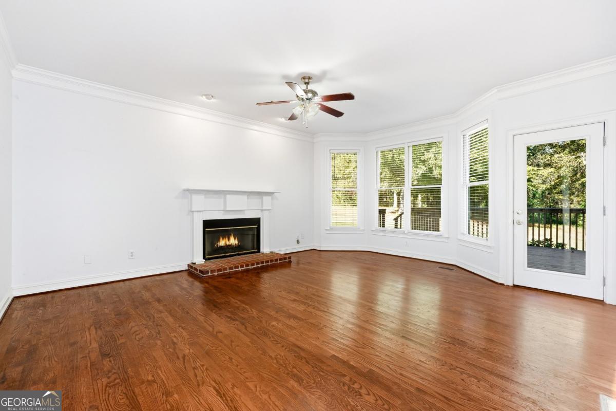 Hamptons Grant - Residential