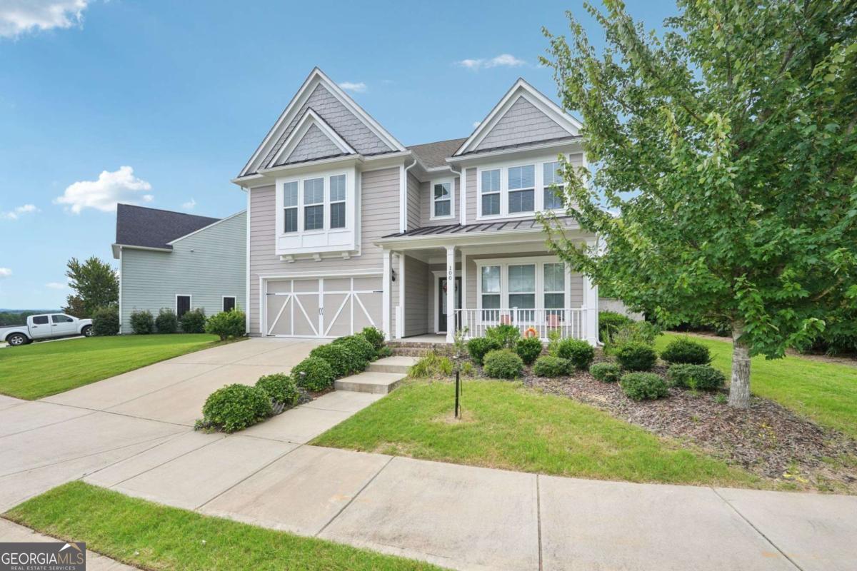 100 Academy LN