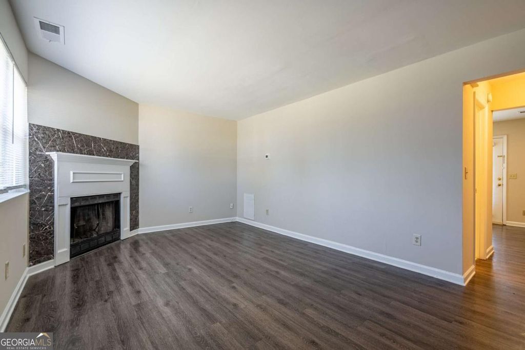 Photo of 1108 cousins Road, Woodstock, GA 30188 (MLS # 10704288)