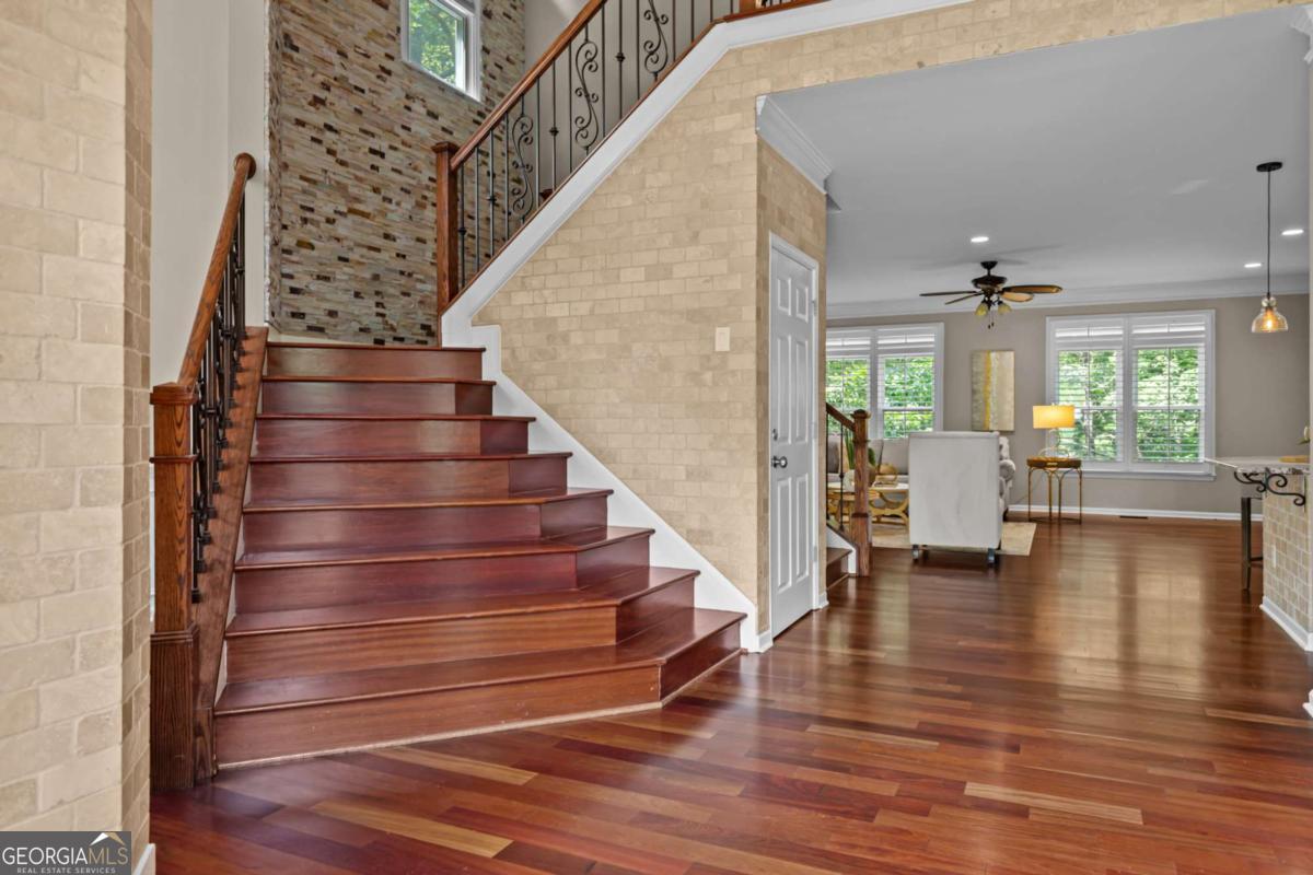 2990 Hearthstone DR