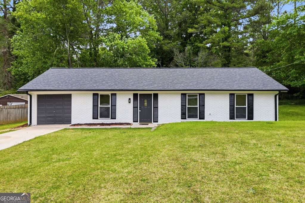 Photo of 1808 Singer Way, Lithonia, GA 30058 (MLS # 10760649)