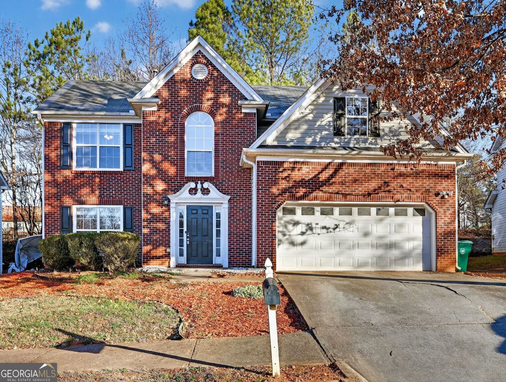 Photo of 2382 Miller Oaks Circle, Decatur, GA 30035 (MLS # 10680731)