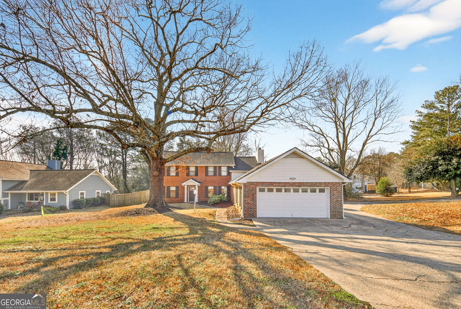 1056 Indian Hills PKWY NE