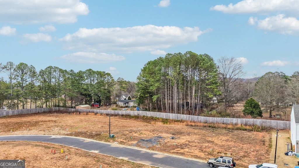 Photo of 162 Village Green Drive NW, Adairsville, GA 30103 (MLS # 10662443)